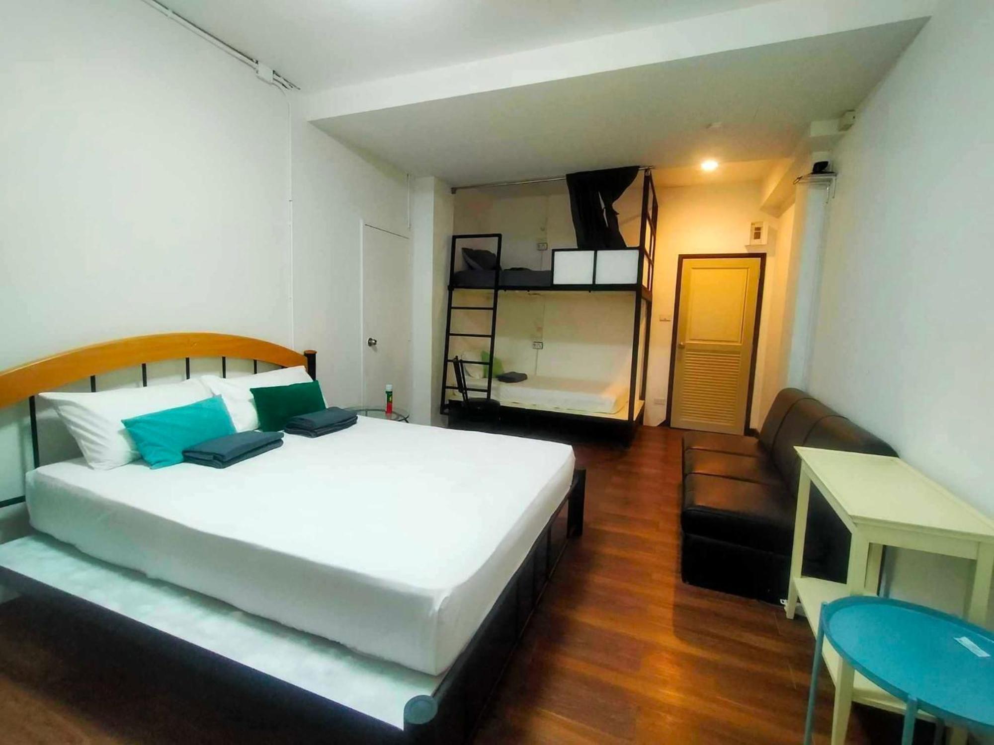 Baan Wangderm Hotel Bangkok Kültér fotó